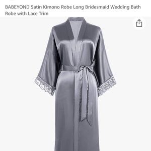 Babebeyond satin lace bathrobe silver OS